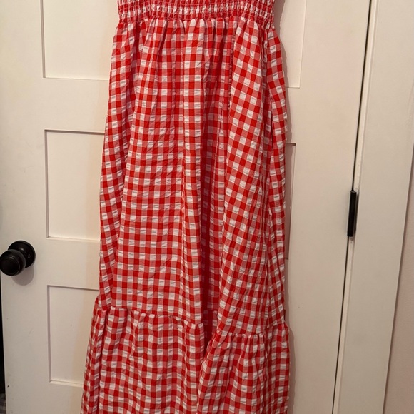Chouyatou Red and White Gingham Dress - Picture 3 of 4